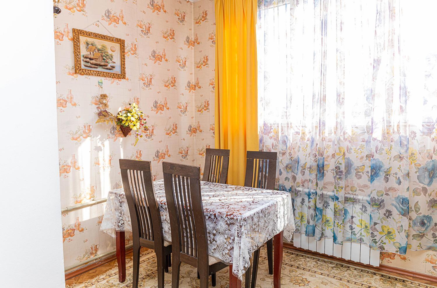 Reliablehouse Квартира В Самом Центре Города Leilighet Almaty Eksteriør bilde